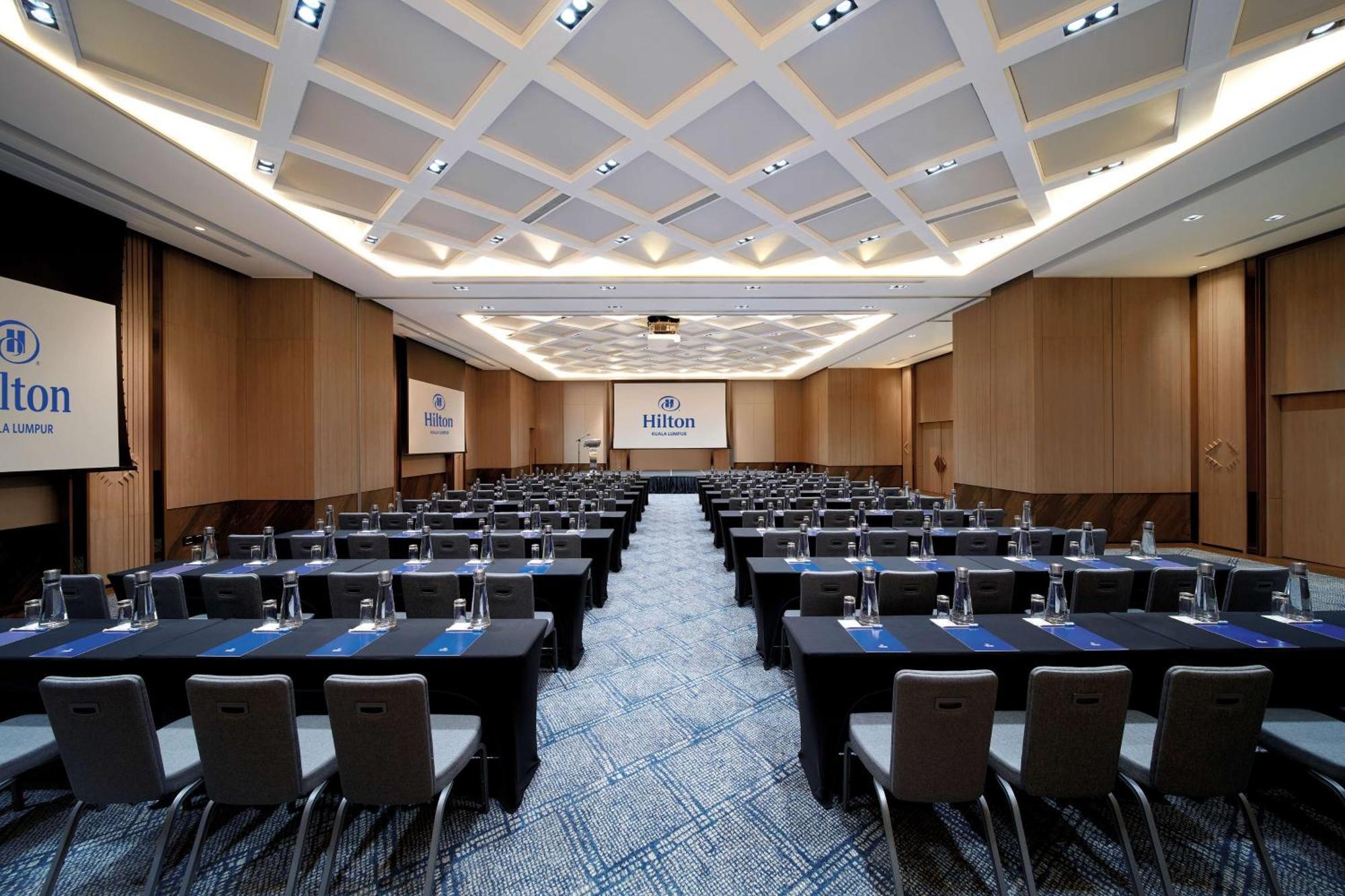 Hilton Kuala Lumpur Hotel Exterior photo Meeting room